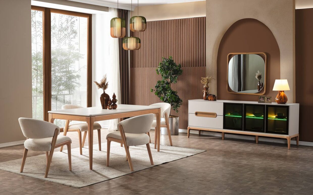 Kullanışlı konsol, geniş masa ve rahat sandalyelerle yemek odanızda konforu yakalayın.