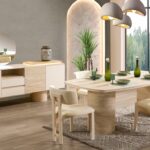 Modern tasarımın zarafetiyle masa, konsol ve sandalye detaylarında fark yaratan yemek odası takımı.