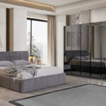 Yatak odalarımızda sadelik ve zarafet bir aradadır. ISO 9001 belgeli üretim kalitesi ile güven verir. Geniş dolap yapısı sayesinde düzenli bir yaşam alanı sunar.